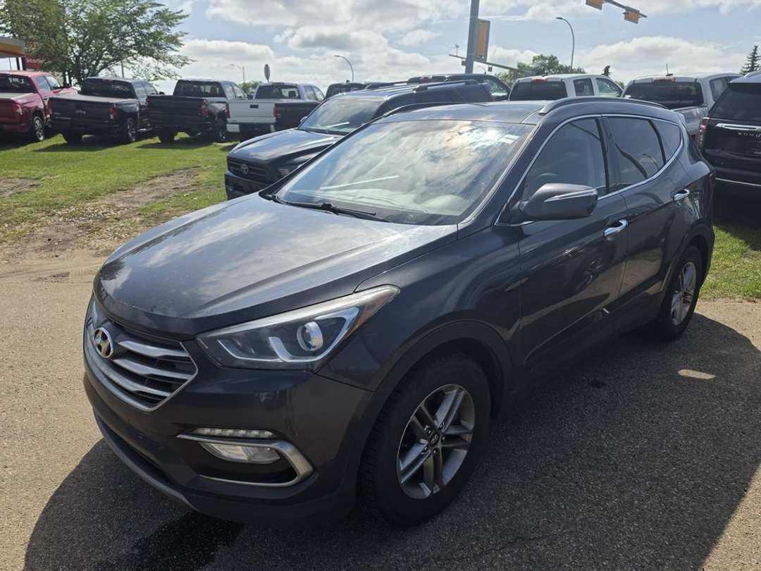 2017 Hyundai Santa Fe Sport SPORT - Image 2