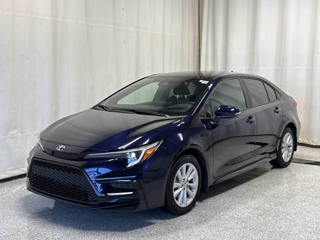 2025 Toyota Corolla SE - Image 2