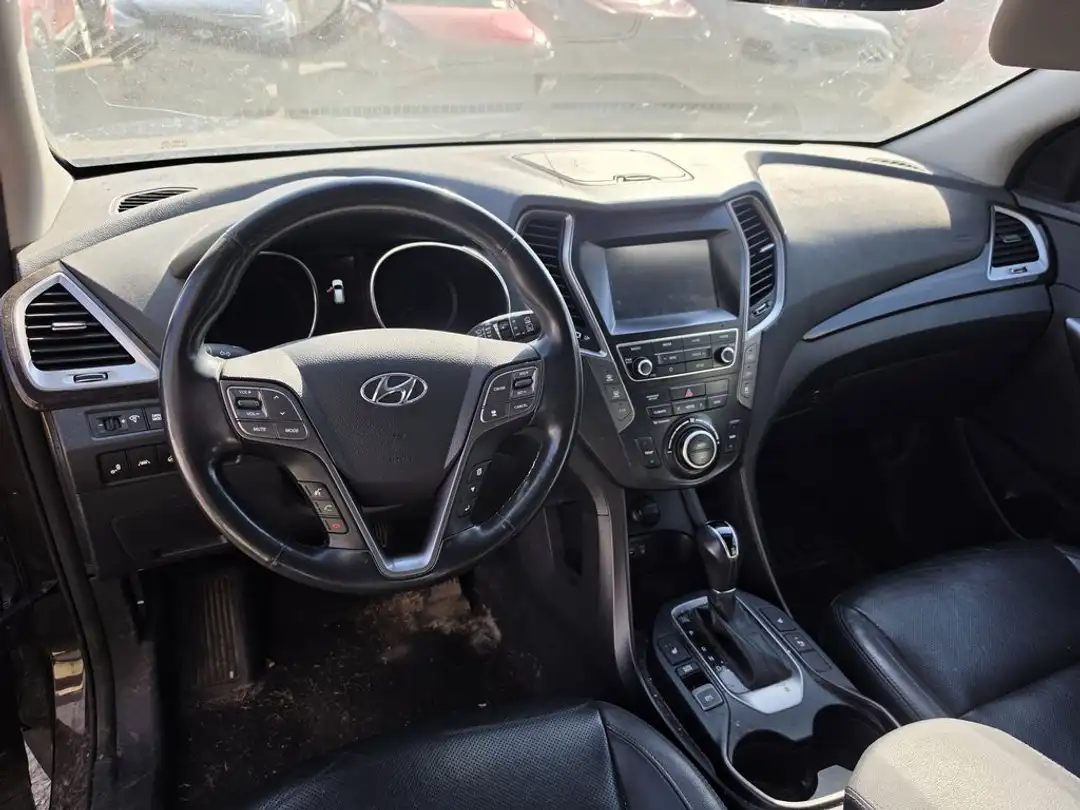 2019 Hyundai Santa Fe Xl Luxury - Image 3