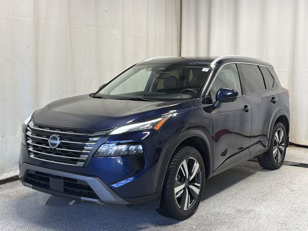 2024 Nissan Rogue SL - Image 2