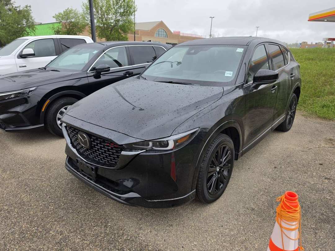2023 MAZDA CX-5 Sport Design - Image 2