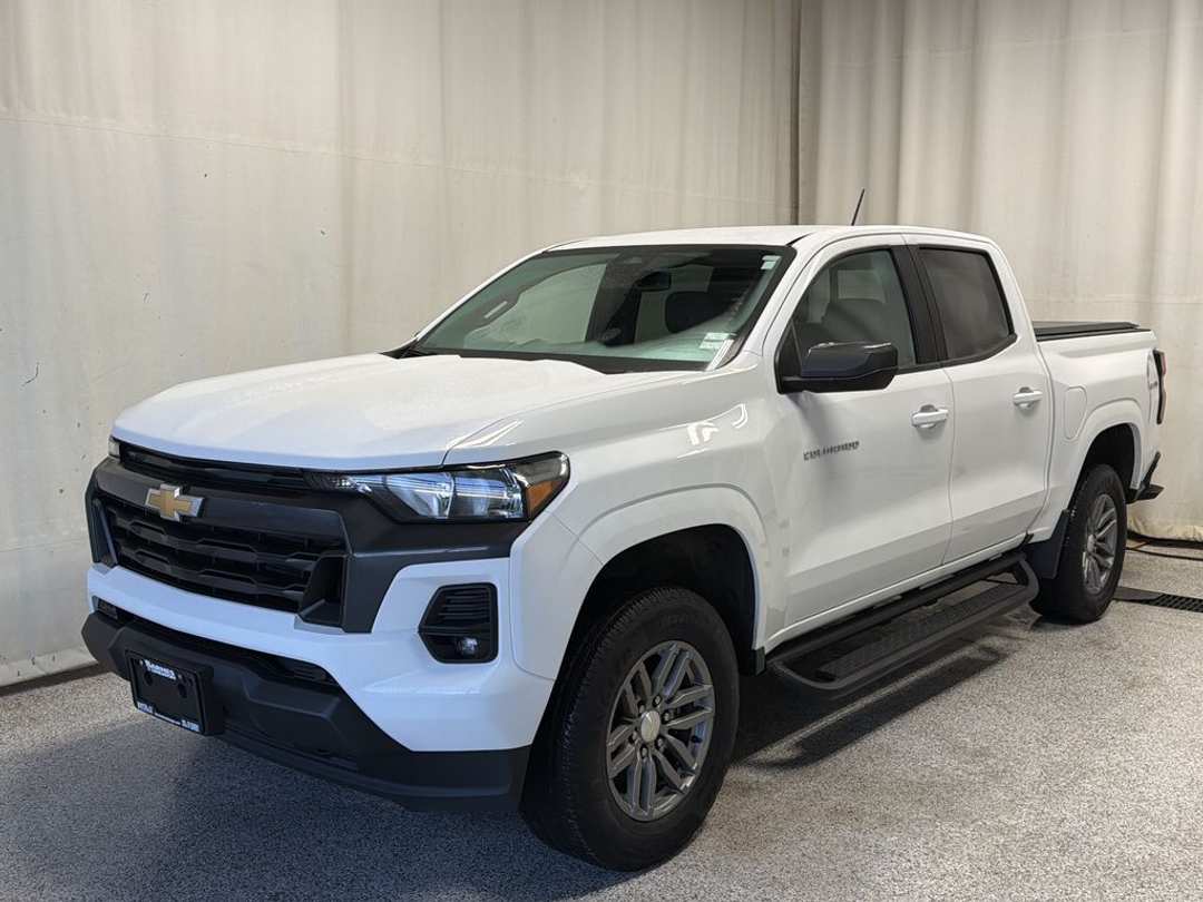 2023 Chevrolet Colorado LT - Image 2