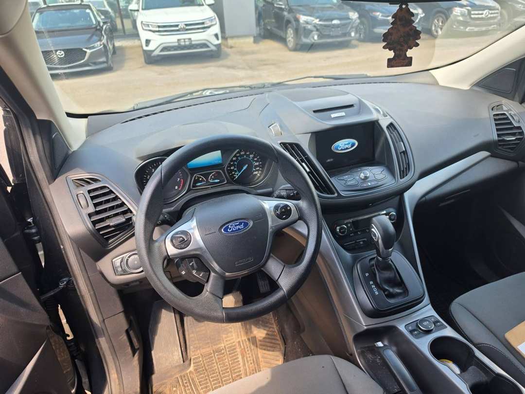 2016 Ford Escape SE - Image 3