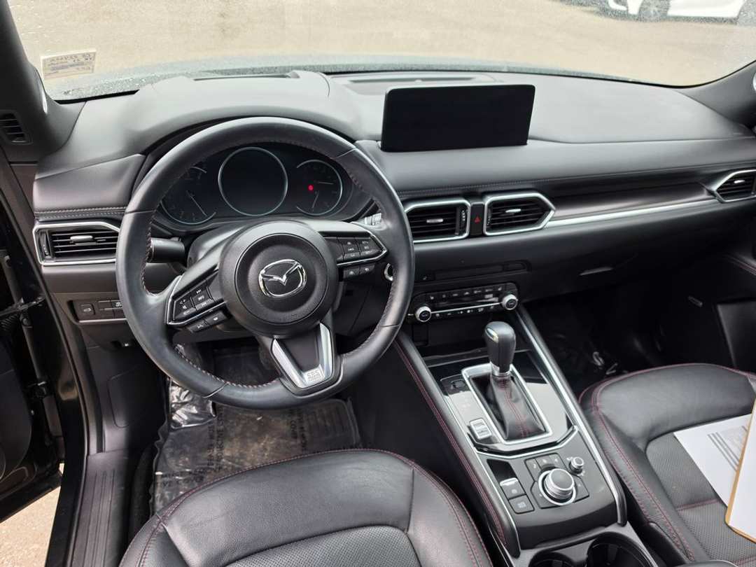 2023 MAZDA CX-5 Sport Design - Image 3