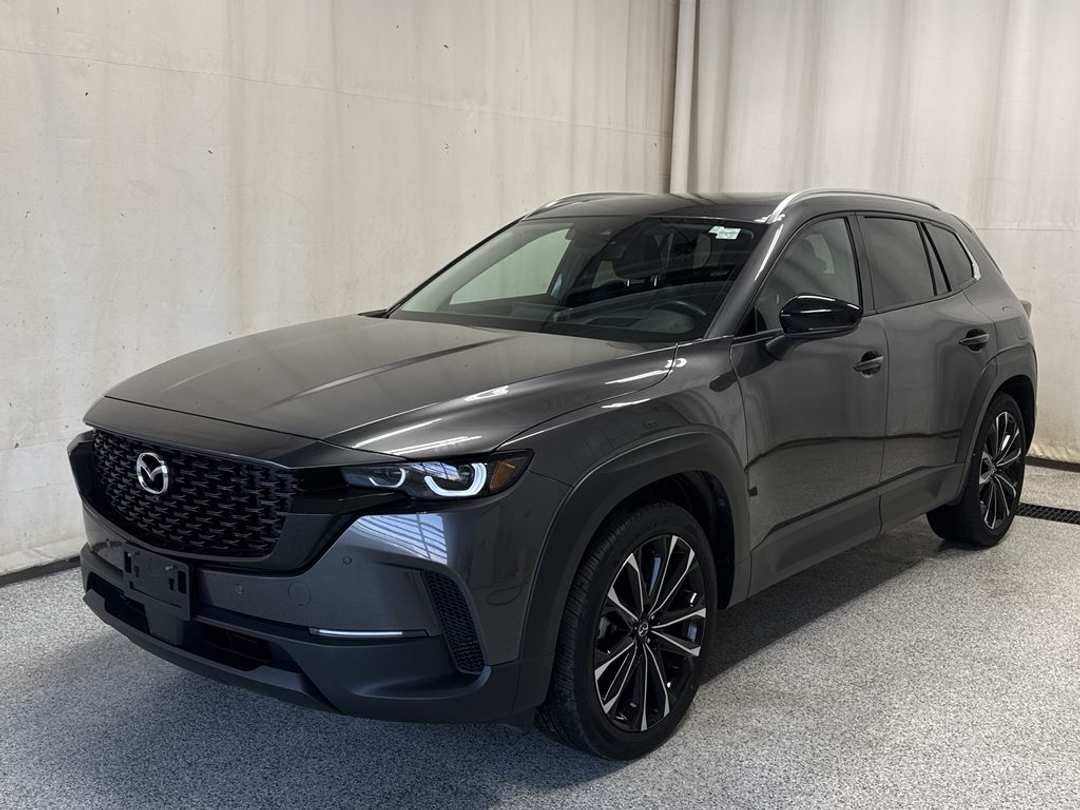2024 MAZDA Cx-50 GT - Image 2