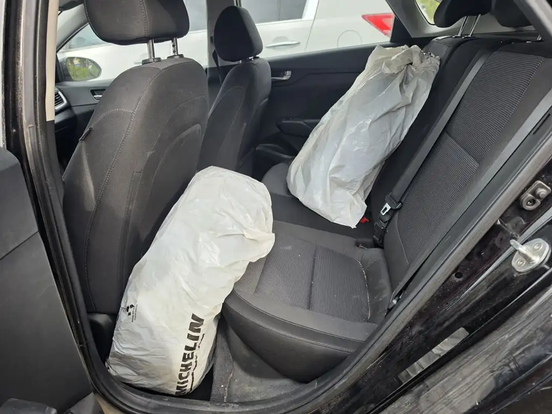 2019 Hyundai Accent Preferred - Image 3