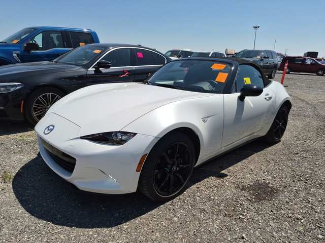 2021 MAZDA Mx-5 GS