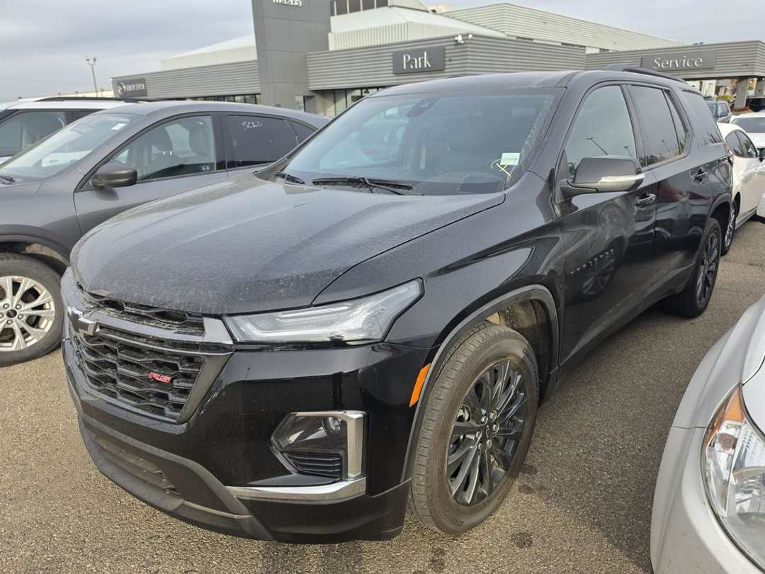 2024 Chevrolet Traverse Limited RS - Image 2