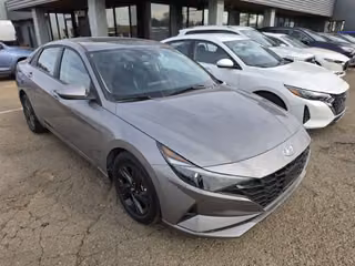 2023 Hyundai Elantra PREFERRED