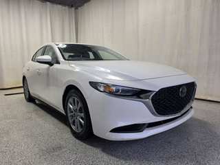 2023 MAZDA Mazda3 GS