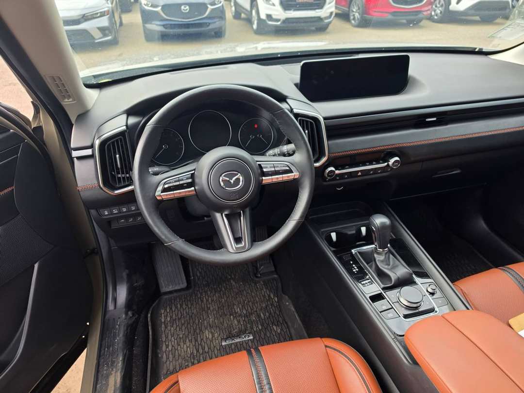 2024 MAZDA Cx-50 GT Turbo - Image 3