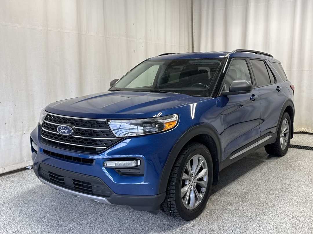 2022 Ford Explorer XLT - Image 2