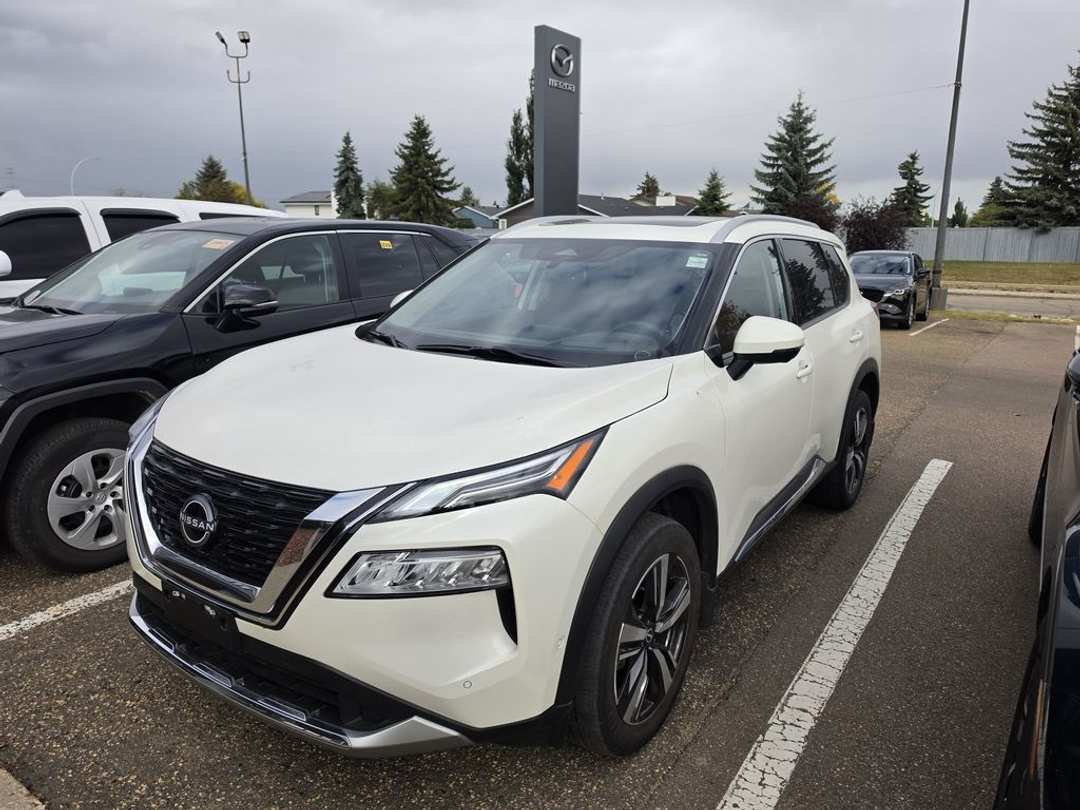 2023 Nissan Rogue PLATINUM - Image 2