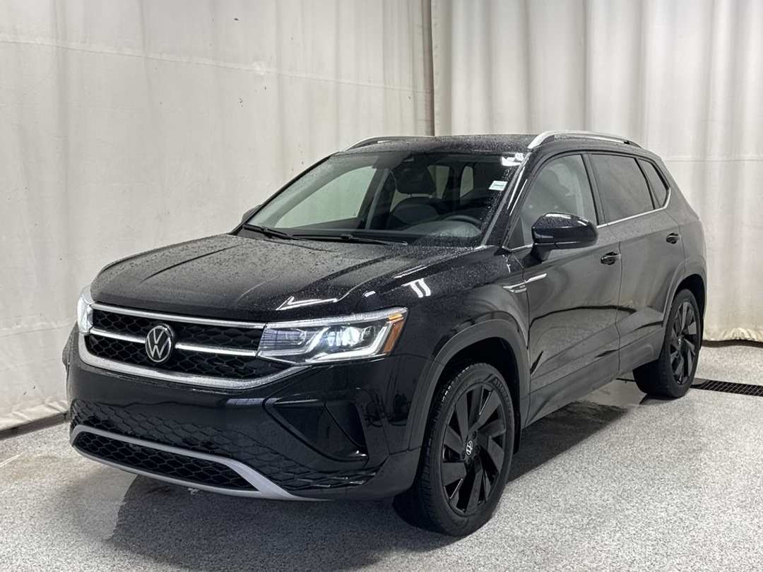 2024 Volkswagen Taos Highline - Image 2