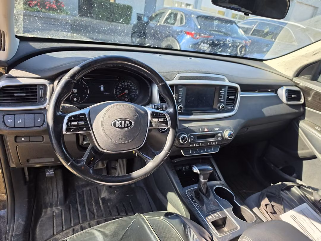 2020 Kia Sorento LX - Image 3