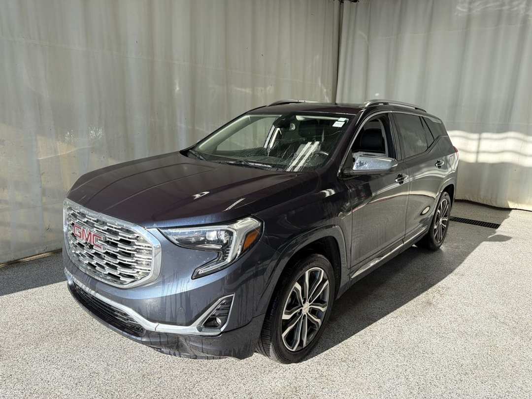 2019 GMC Terrain DENALI - Image 2