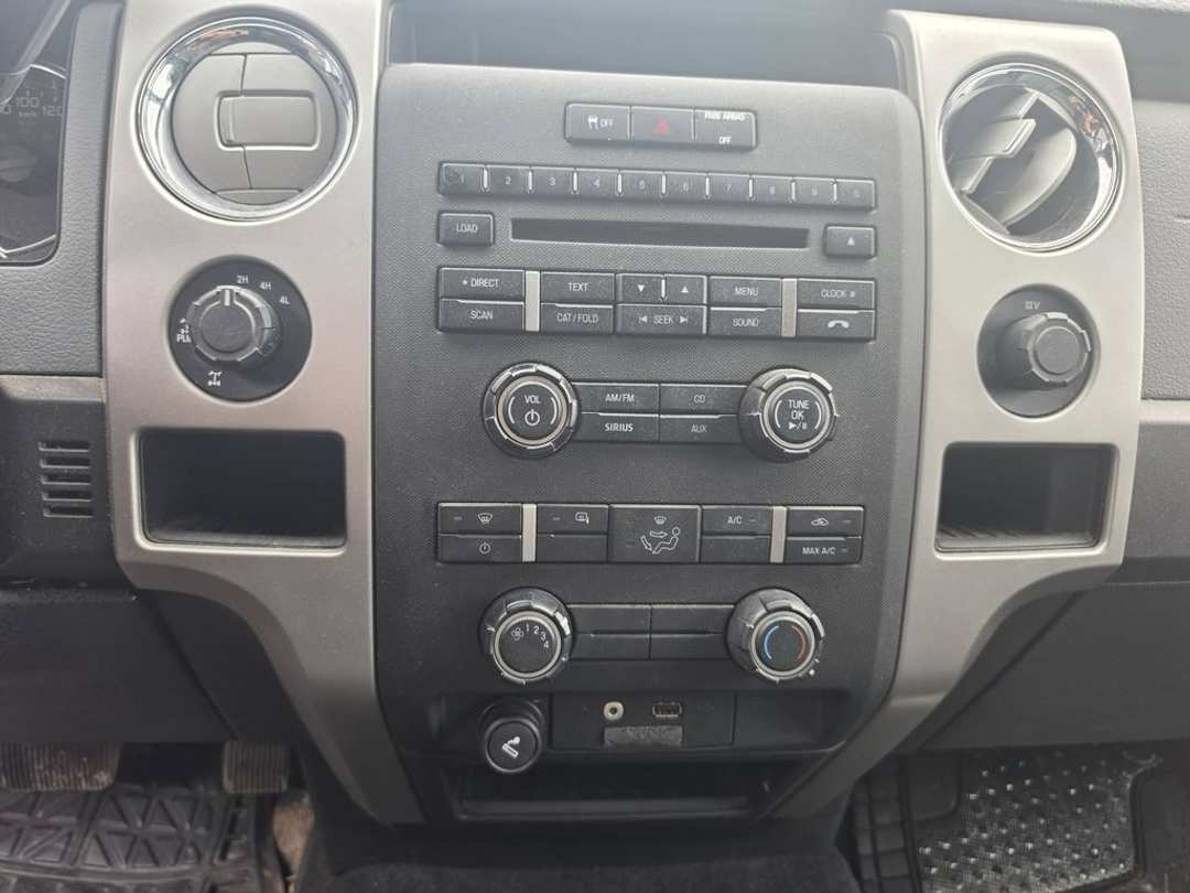 2012 Ford F-150 XLT - Image 3