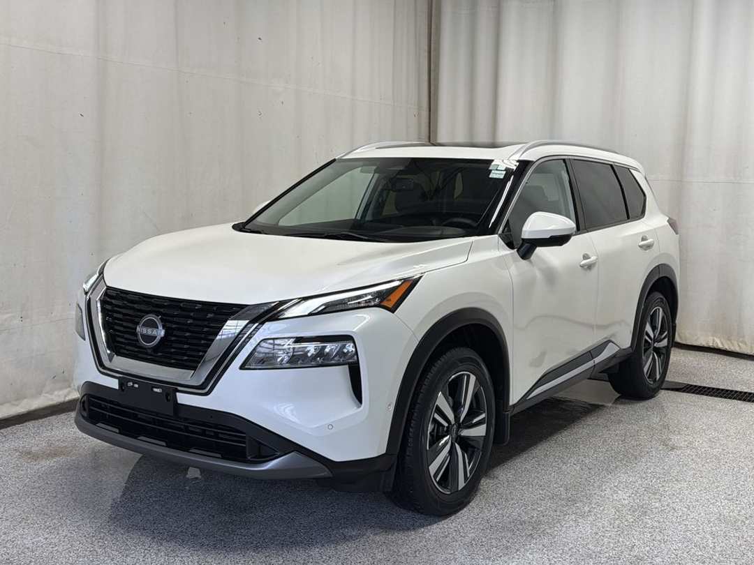 2023 Nissan Rogue SL - Image 2