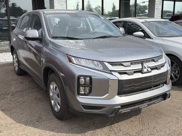 2026 Mitsubishi Rvr ES