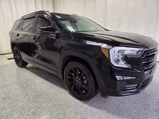 2023 GMC Terrain SLE Elevation