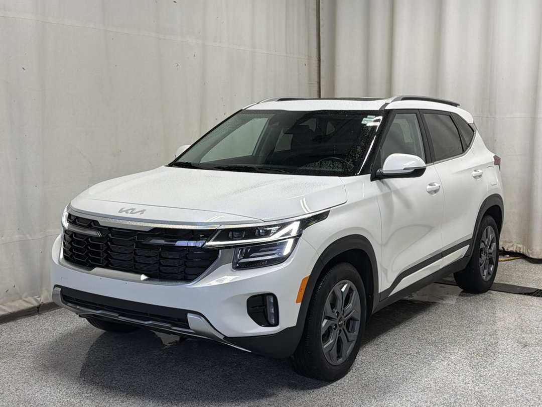 2025 Kia Seltos EX - Image 2