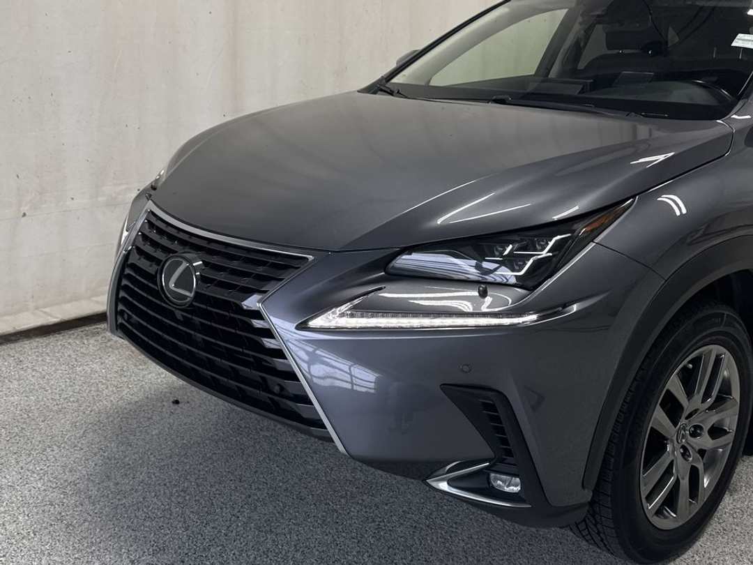 2020 Lexus NX 300 - Image 3