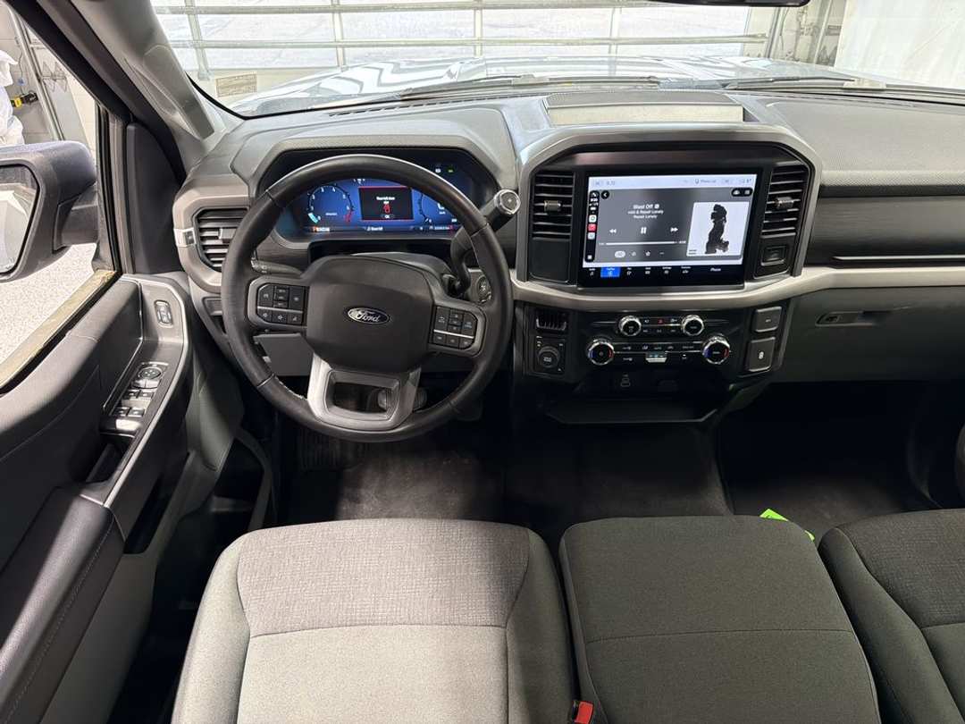 2025 Ford F-150 XLT - Image 3