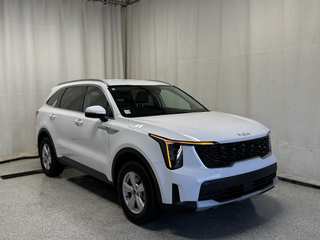 2025 Kia Sorento LX