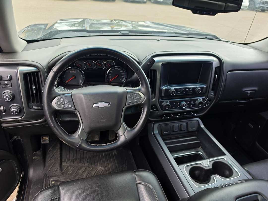 2018 Chevrolet Silverado 1500 LTZ - Image 3
