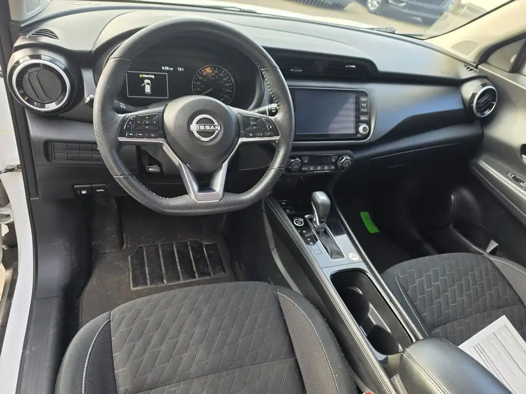 2024 Nissan Kicks SV - Image 3
