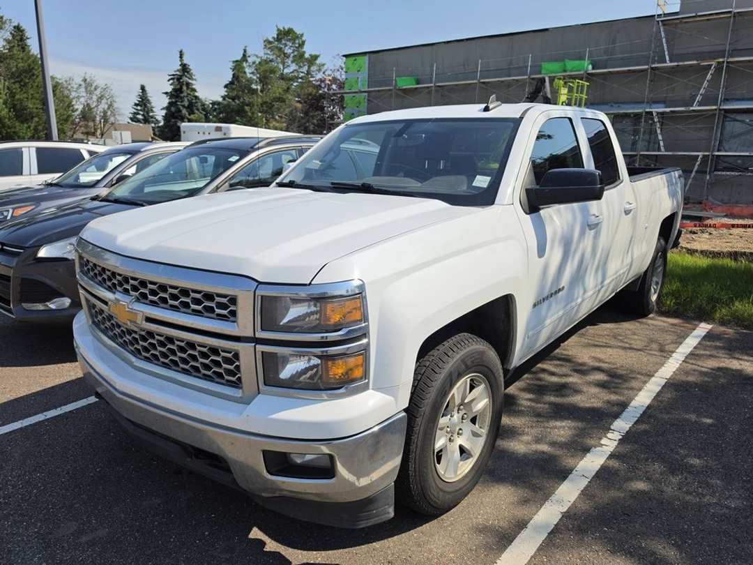 2015 Chevrolet Silverado 1500 LT - Image 2