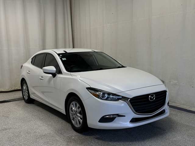 2018 MAZDA Mazda3 GS